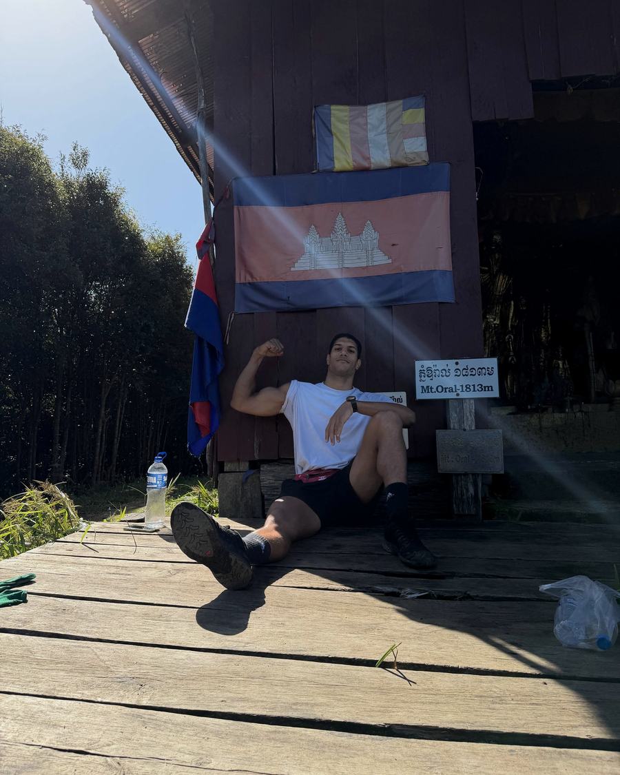 Th&eacute;o at the summit of Phnom Aural